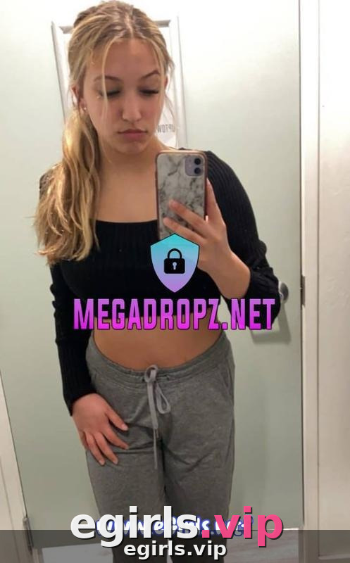 SylviaPaige ?  ?