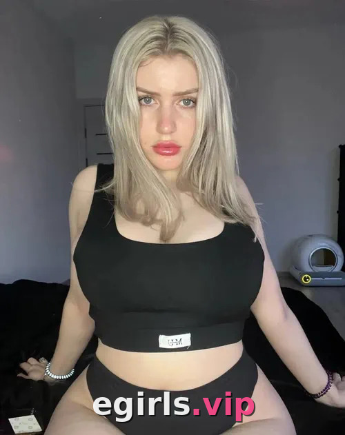 Bella_Boobsy