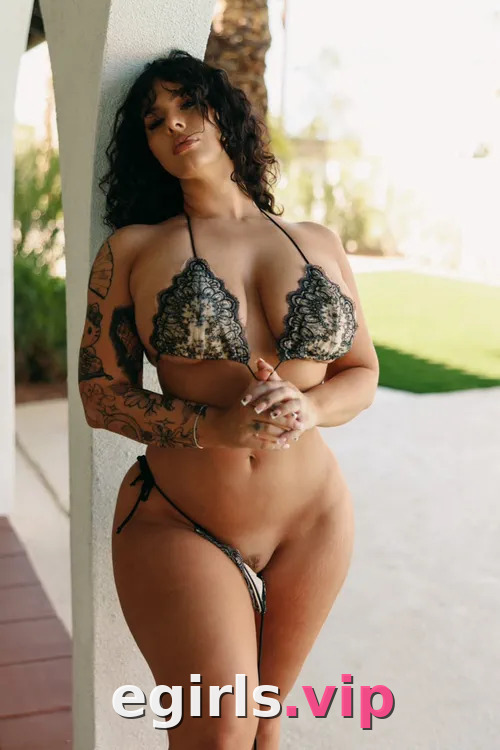 Zoe Renea