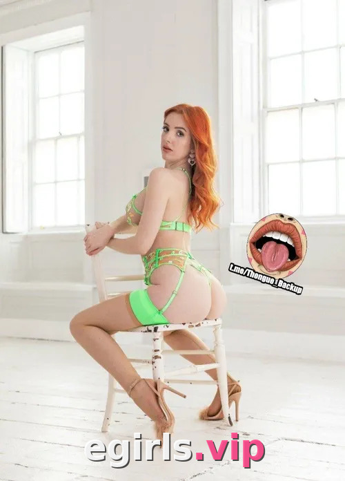 Scarlet Jones