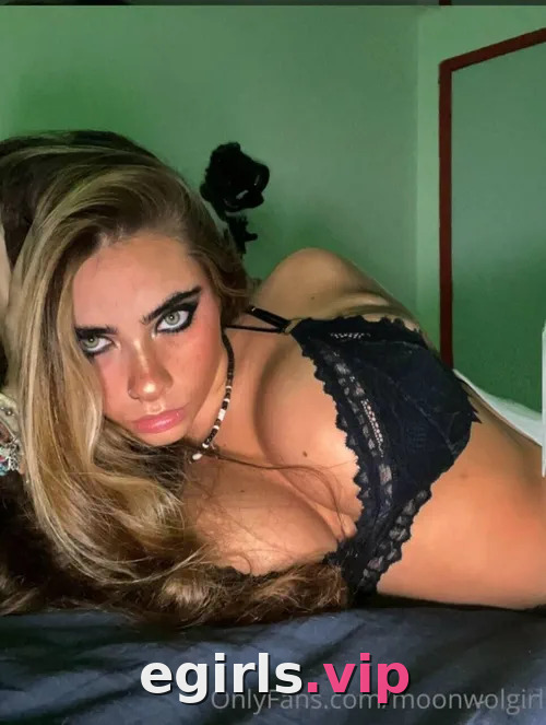 moonwolgirl
