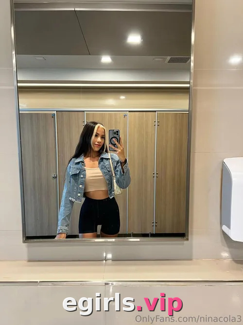 nina cola