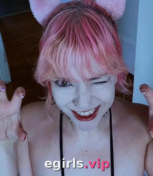 LilRedVelvet