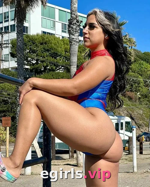 Nathaliee Love