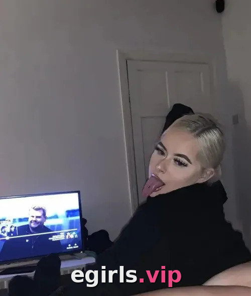 KinkyBitchx