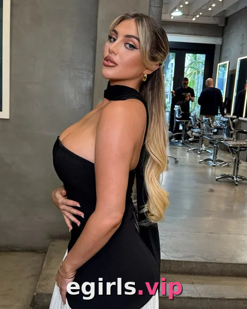 kayley gunner